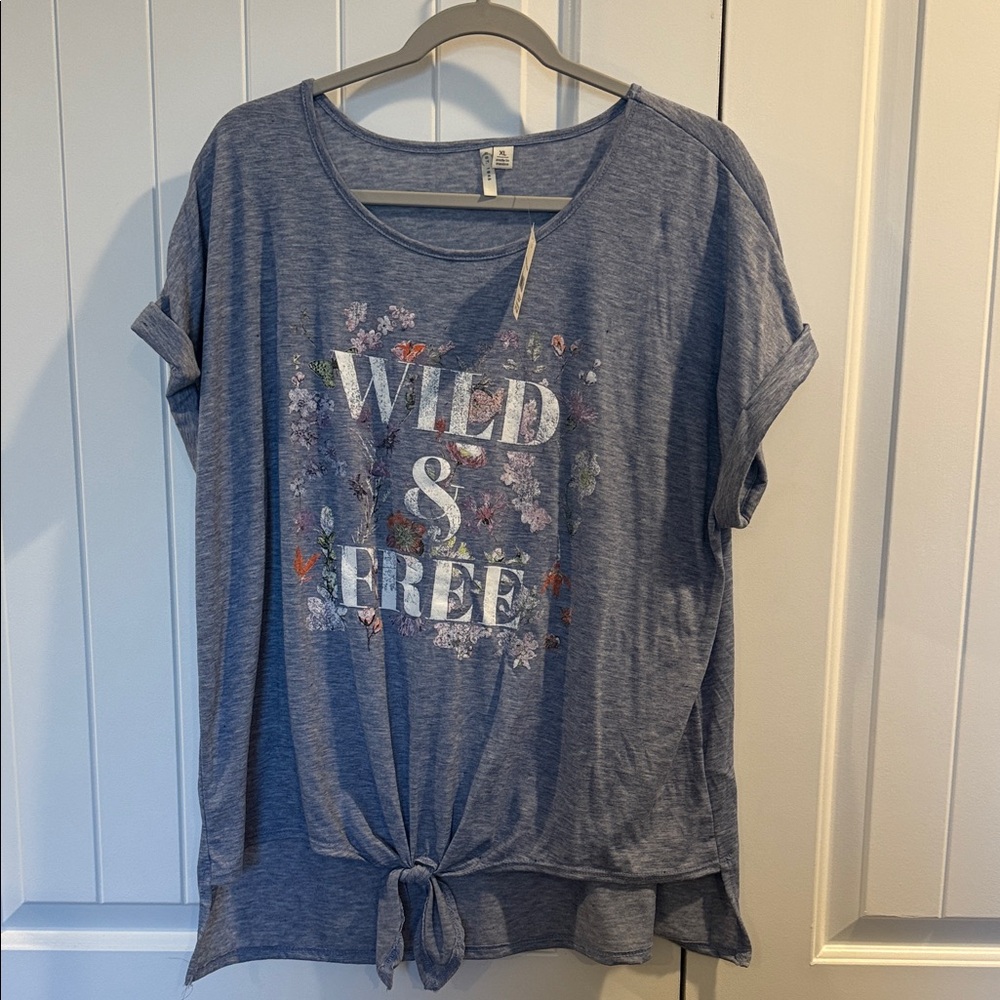 Cato Blue Graphic Short Sleeve Top